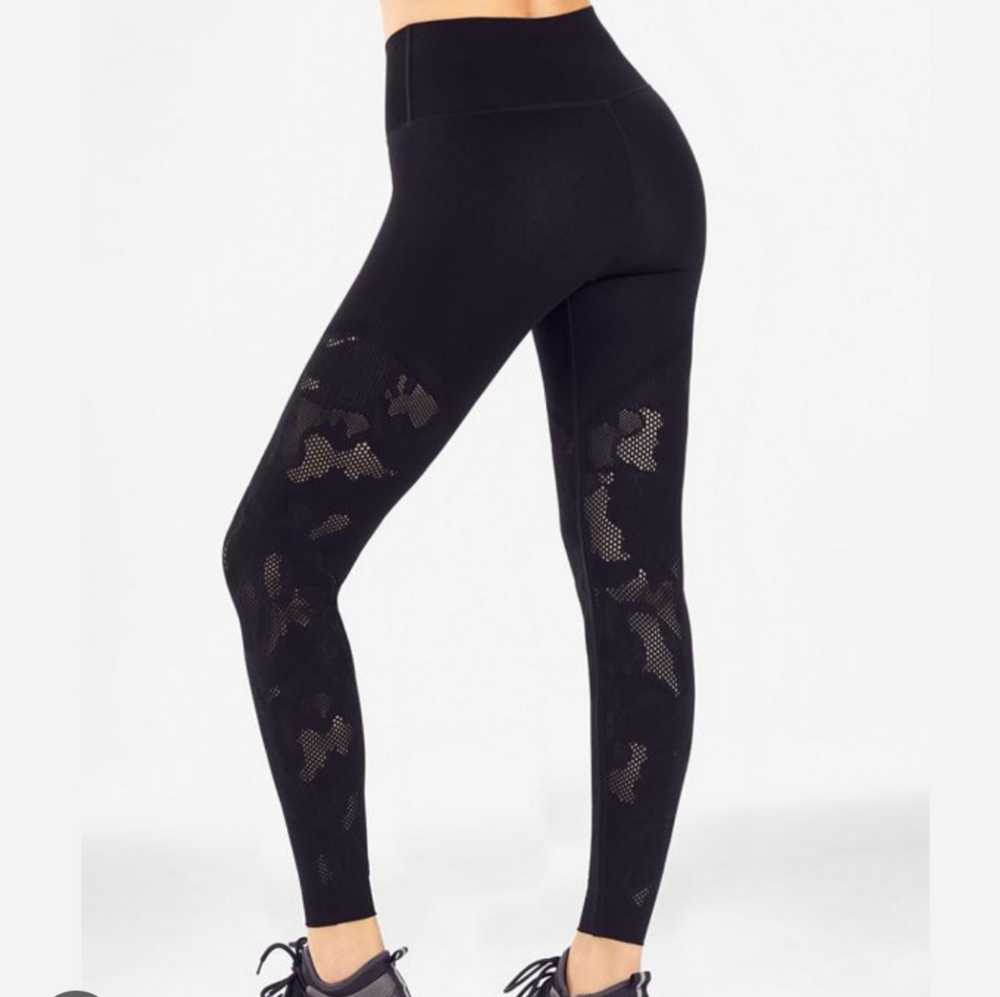 Fabletics High Waisted SculptKnit Camo leggings